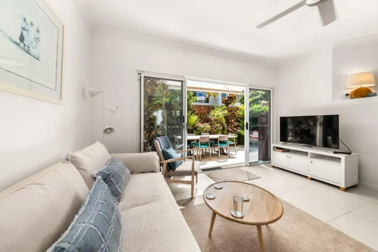 James 4 18 Relax Close To Noosa River Noosaville